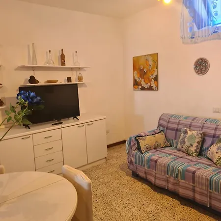 Appartamento Casa Sul Mare Di Canneto (Lipari)